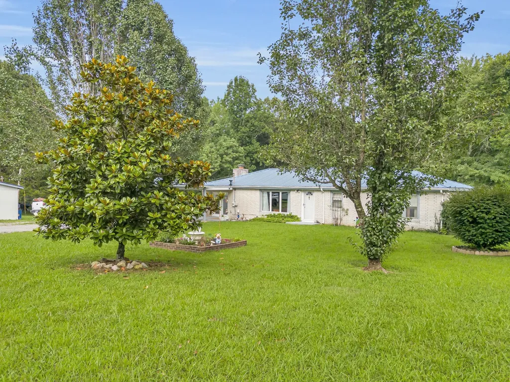 5000 Highway 100 Lyles TN 37098