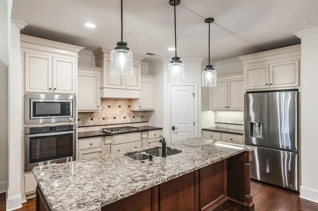 1009 Jarman Pvt Lane Gallatin TN 37066