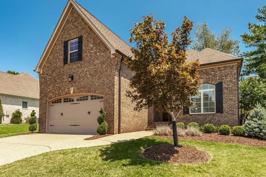 1009 Jarman Pvt Lane Gallatin TN 37066