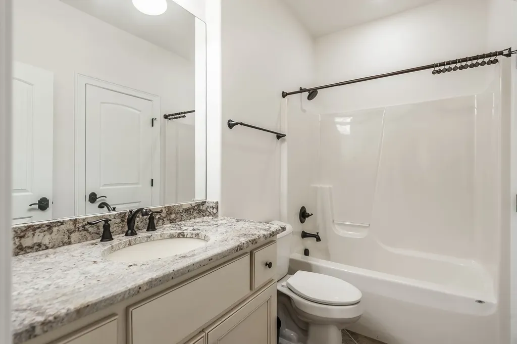 1009 Jarman Pvt Lane Gallatin TN 37066