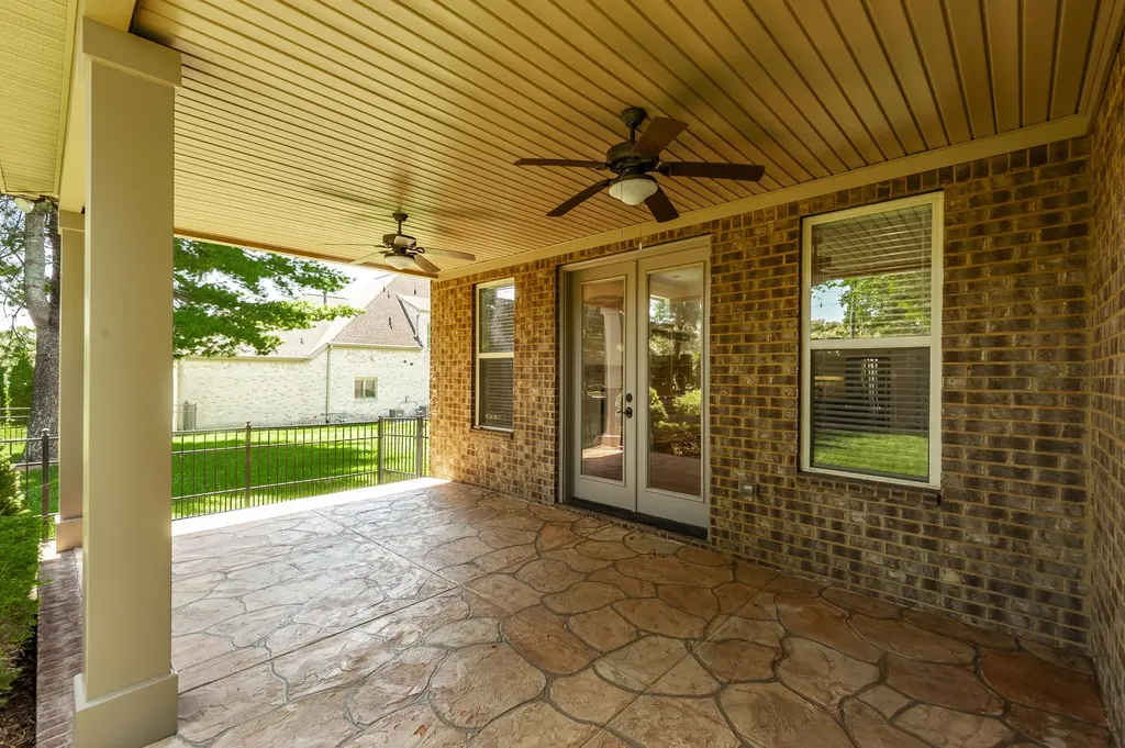 1009 Jarman Pvt Lane Gallatin TN 37066