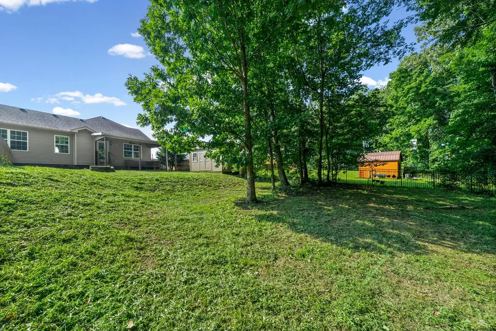 1176 Freedom Drive Clarksville TN 37042