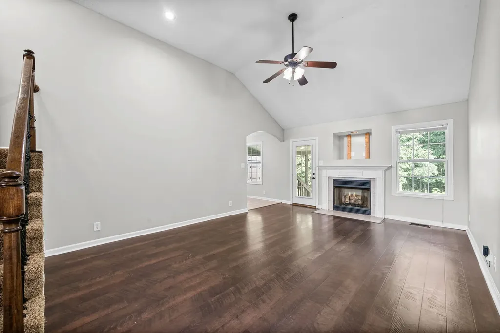 1176 Freedom Drive Clarksville TN 37042