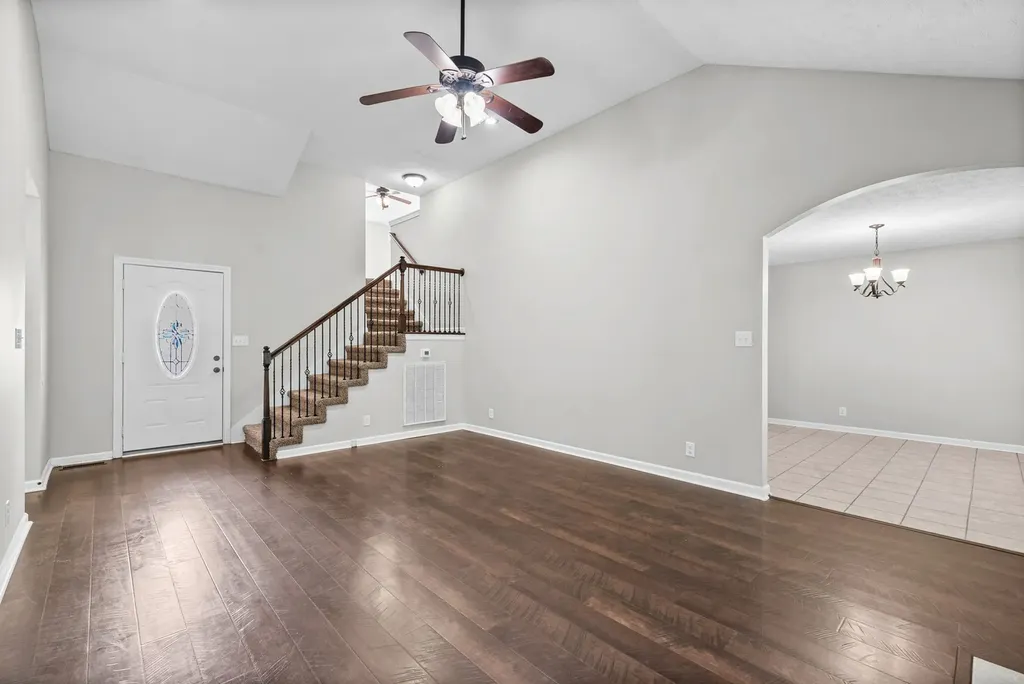 1176 Freedom Drive Clarksville TN 37042