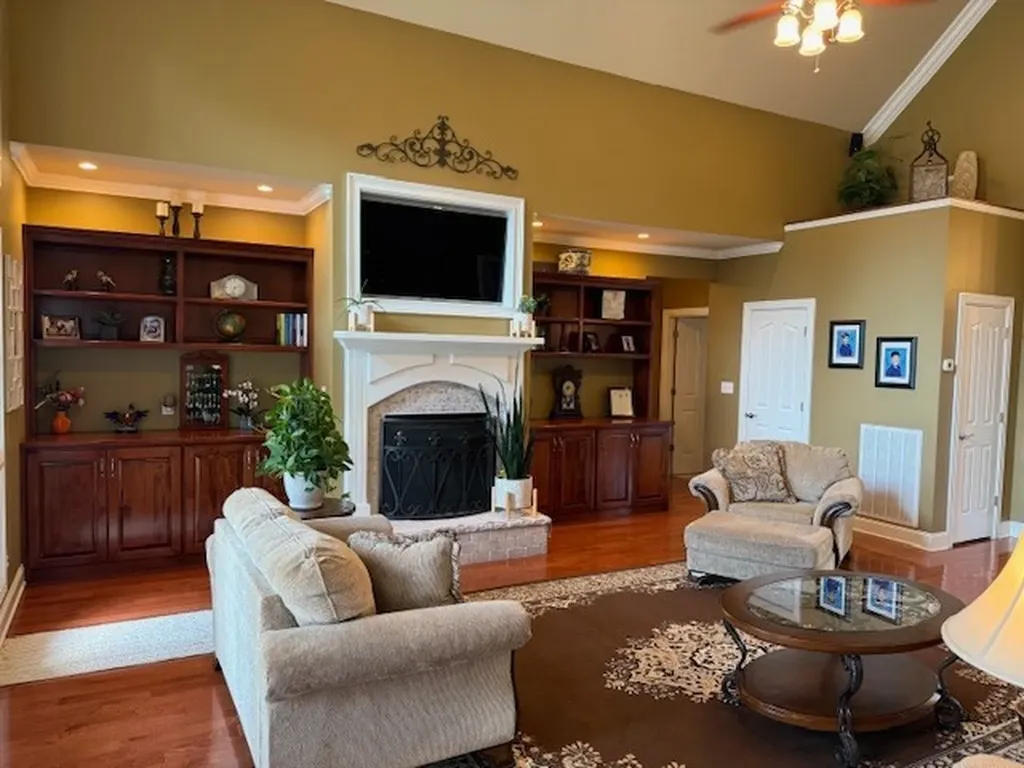 323 Ridgecrest Drive Winchester TN 37398