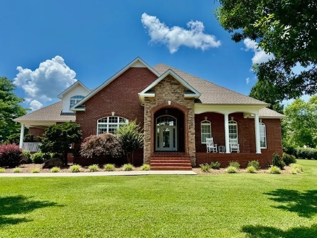 323 Ridgecrest Drive Winchester TN 37398