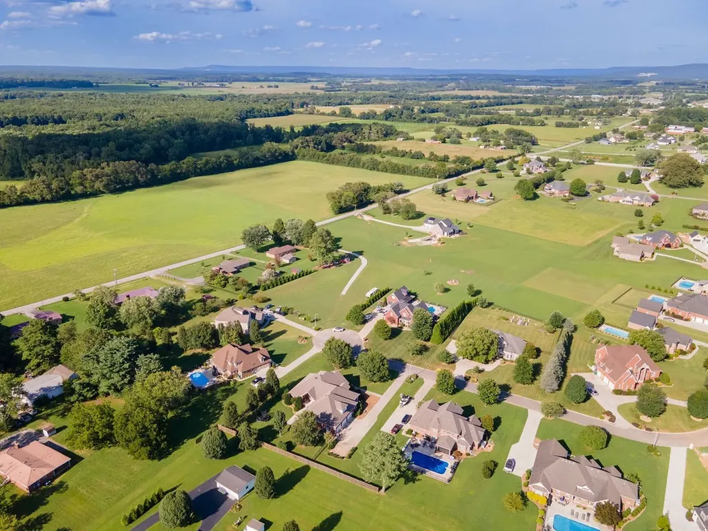 323 Ridgecrest Drive Winchester TN 37398