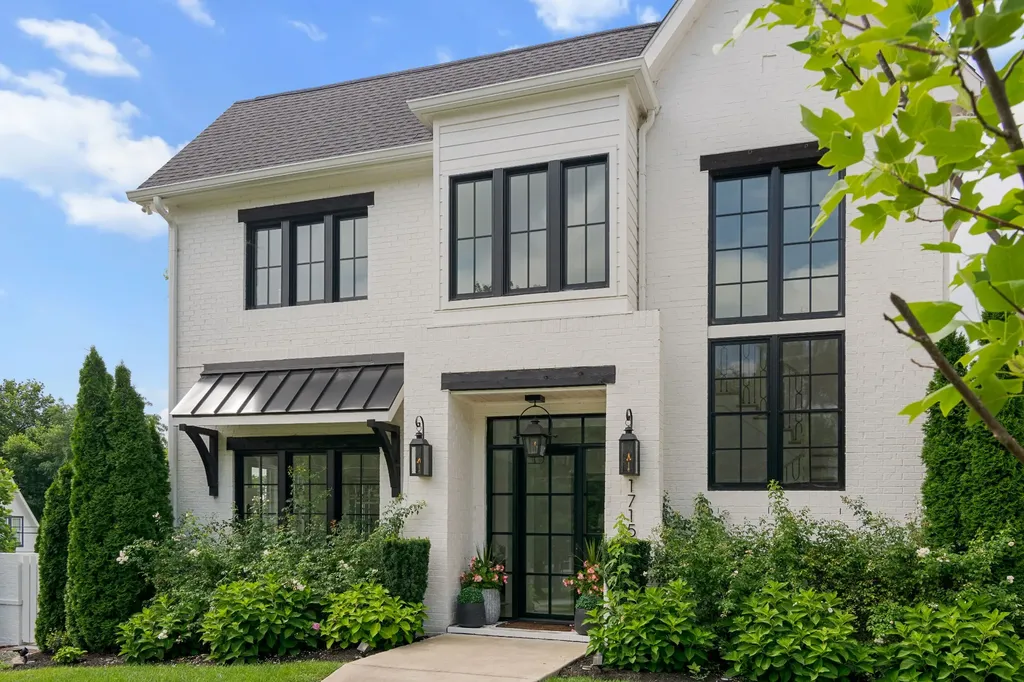 1715 Hillmont Drive Nashville TN 37215