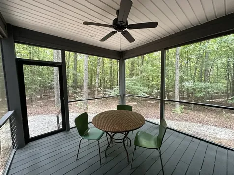 2220 Sarvisberry Place Monteagle TN 37356