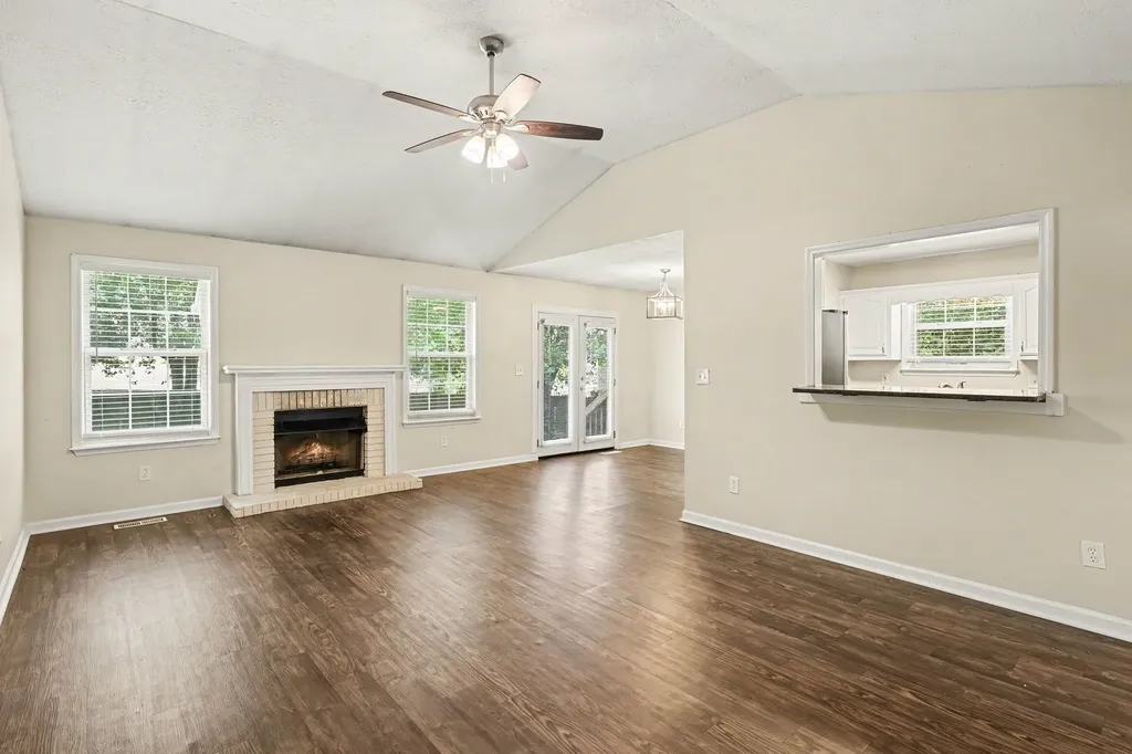 2033 Prescott Way Spring Hill TN 37174