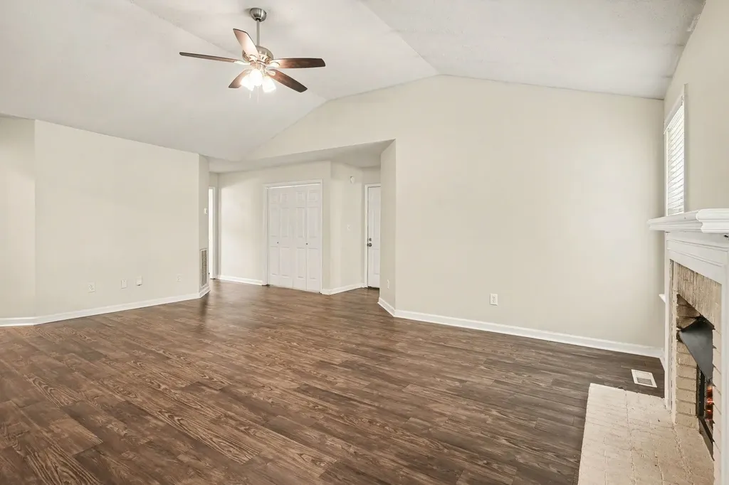 2033 Prescott Way Spring Hill TN 37174