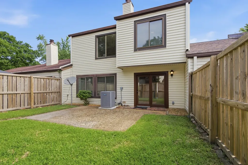 4864 Woodview Drive Old Hickory TN 37138