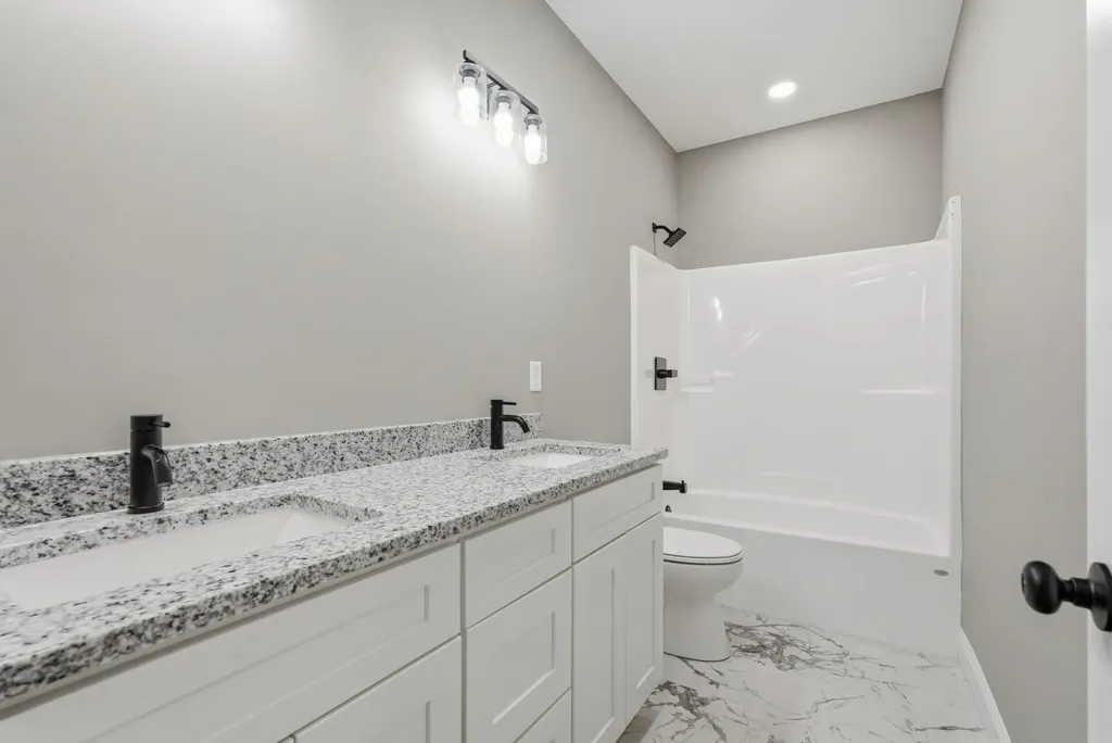129 Oakley Estates Road Allons TN 38541