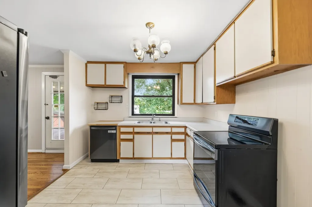 406 Parkview Drive Columbia TN 38401