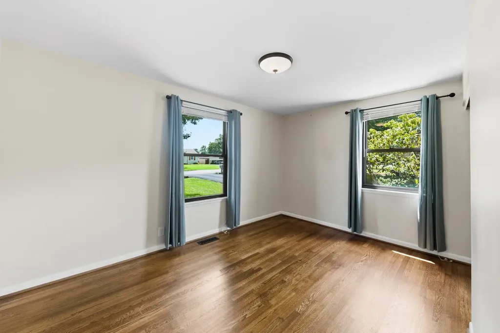 406 Parkview Drive Columbia TN 38401