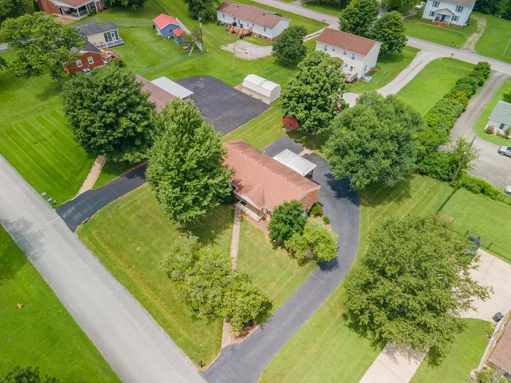 406 Parkview Drive Columbia TN 38401