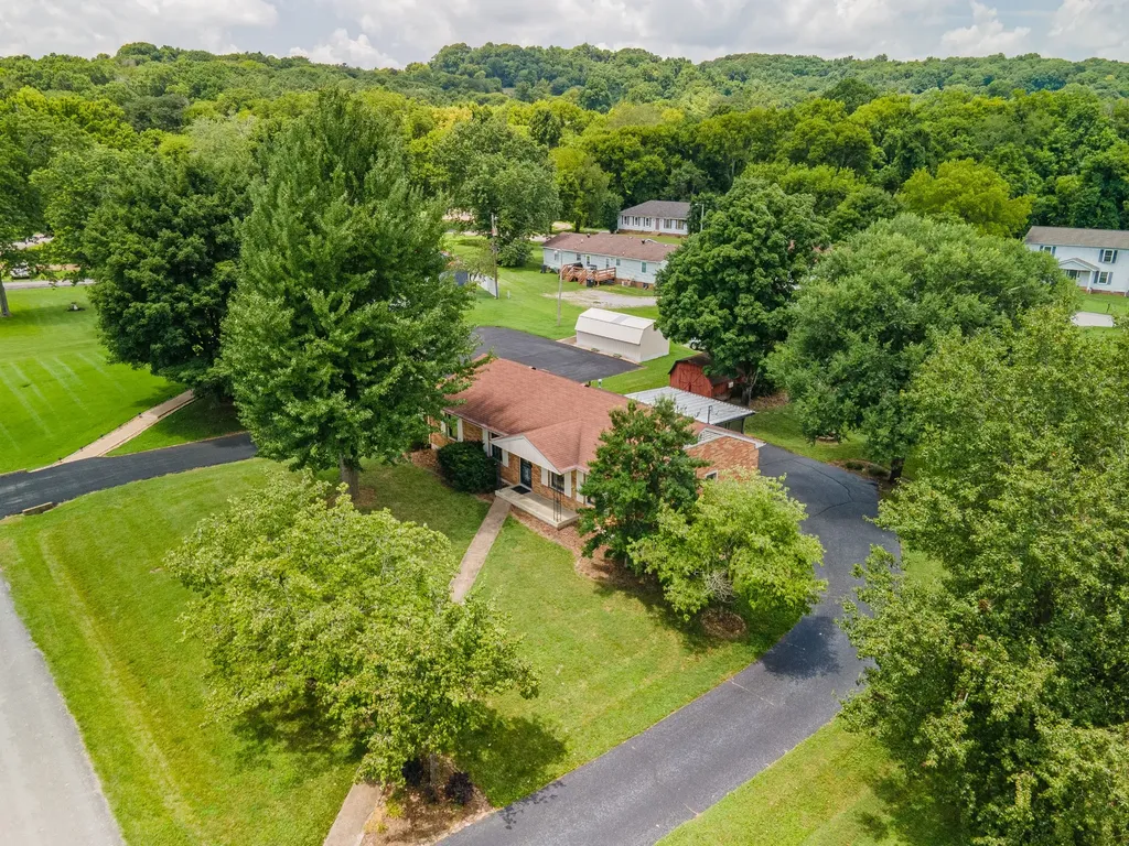 406 Parkview Drive Columbia TN 38401