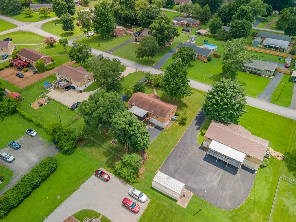 406 Parkview Drive Columbia TN 38401