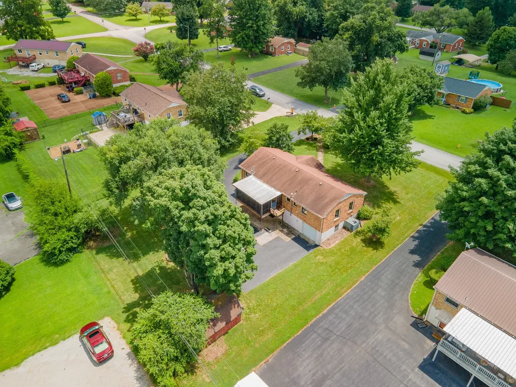 406 Parkview Drive Columbia TN 38401