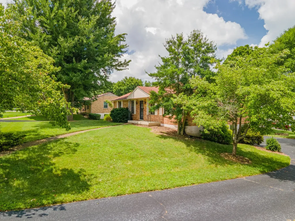406 Parkview Drive Columbia TN 38401