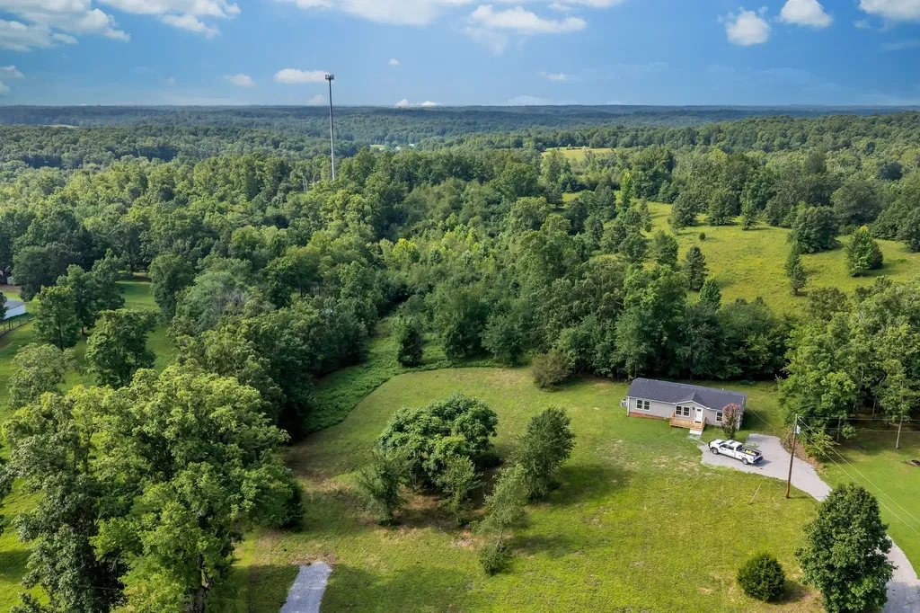 0 Hwy 70 East Mc Ewen TN 37101