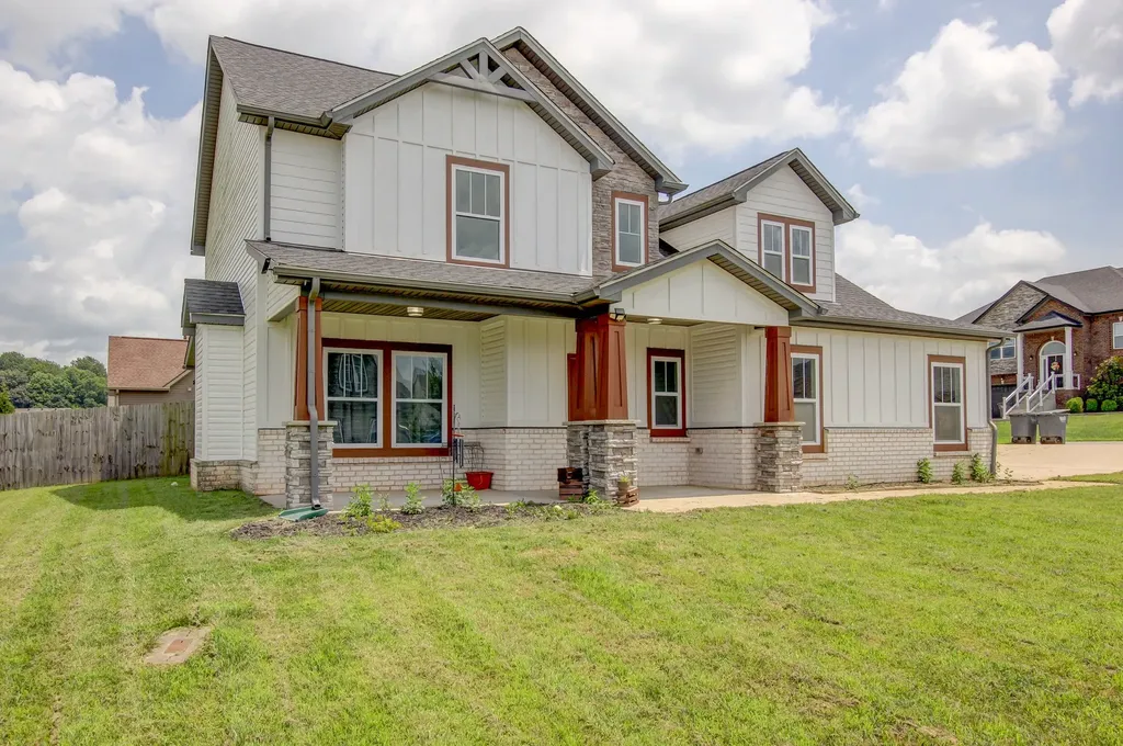 313 Piedmont Place Clarksville TN 37043