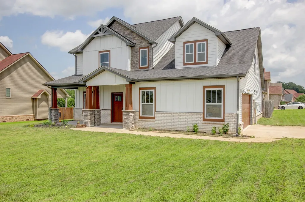 313 Piedmont Place Clarksville TN 37043