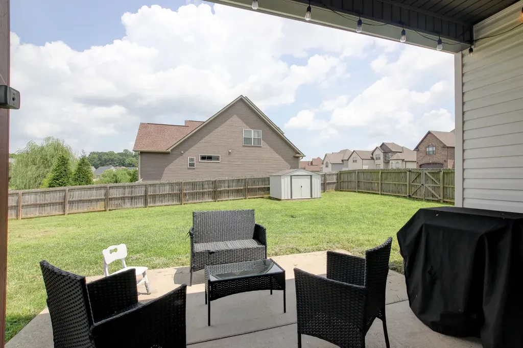 313 Piedmont Place Clarksville TN 37043