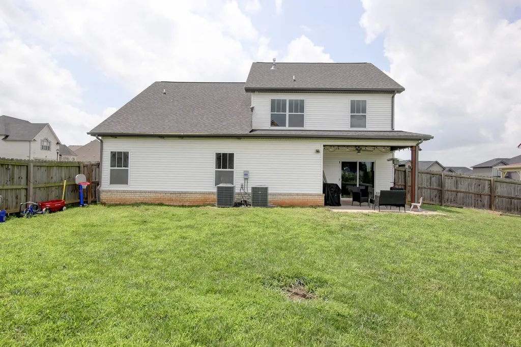 313 Piedmont Place Clarksville TN 37043