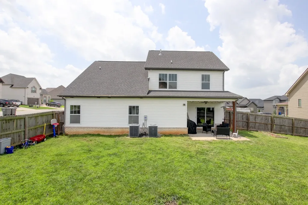 313 Piedmont Place Clarksville TN 37043