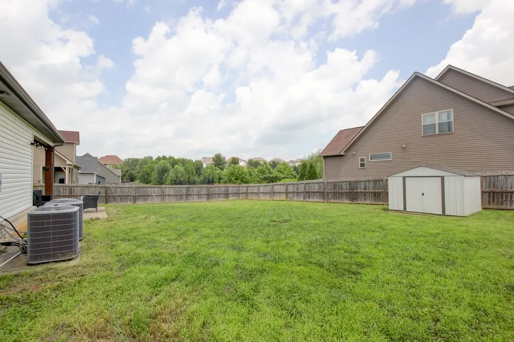 313 Piedmont Place Clarksville TN 37043