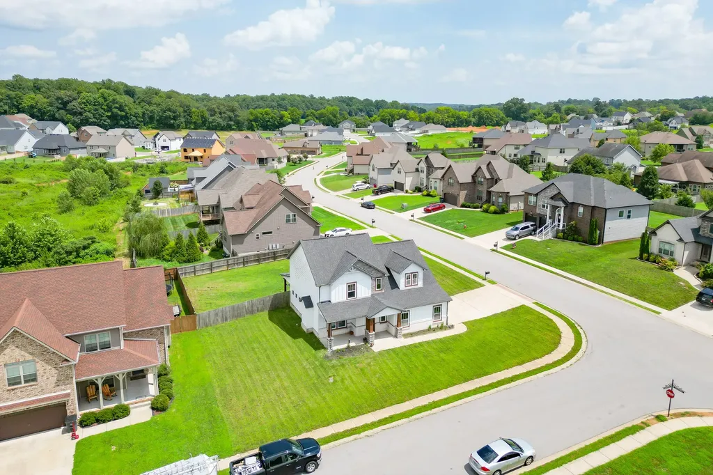 313 Piedmont Place Clarksville TN 37043