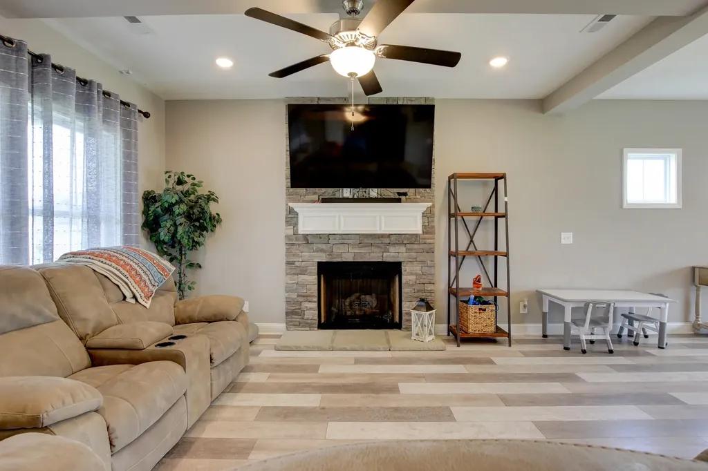 313 Piedmont Place Clarksville TN 37043