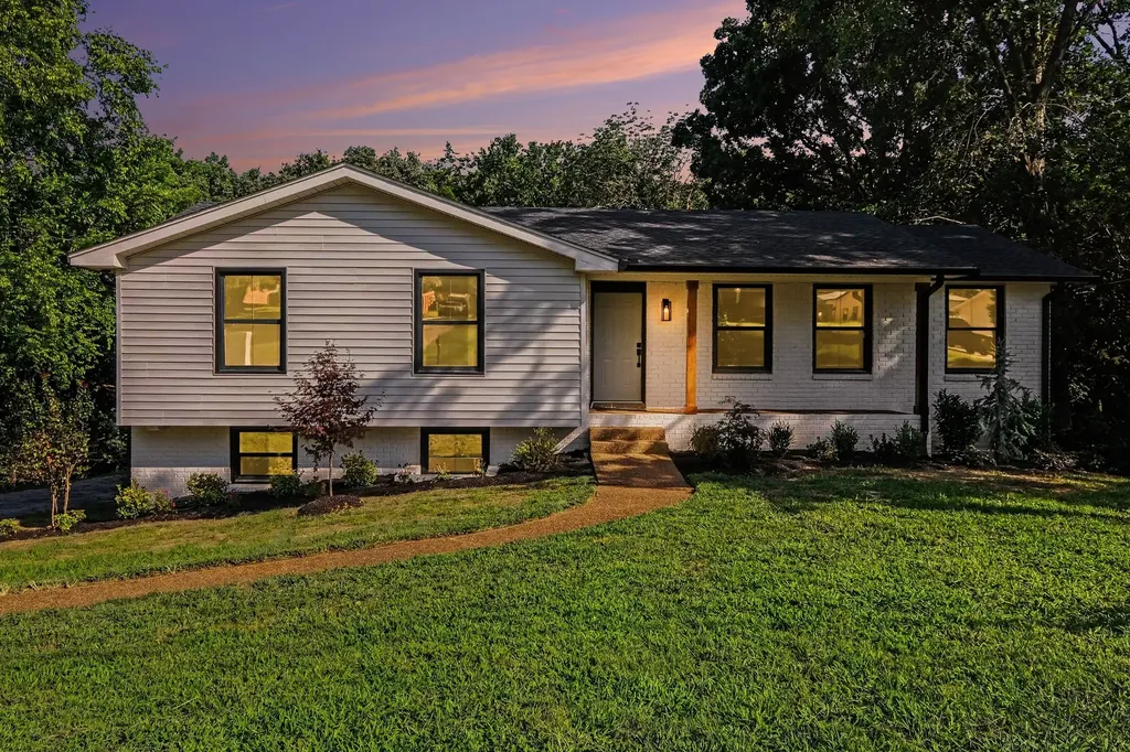 108 Airfloat Drive Hendersonville TN 37075