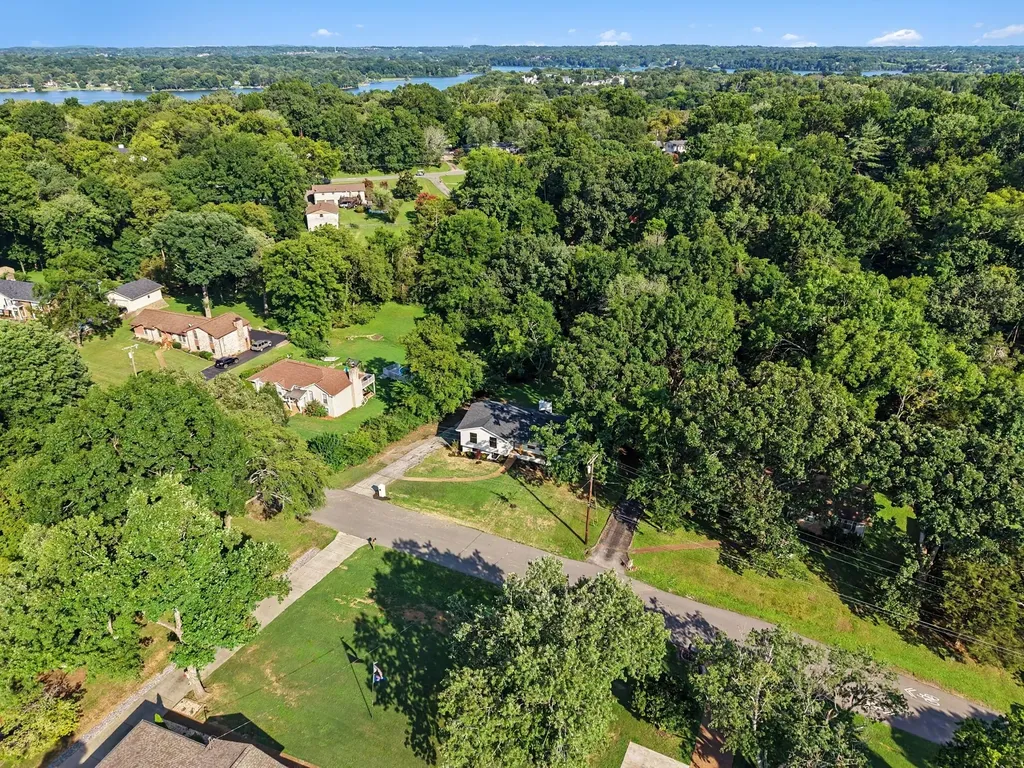 108 Airfloat Drive Hendersonville TN 37075
