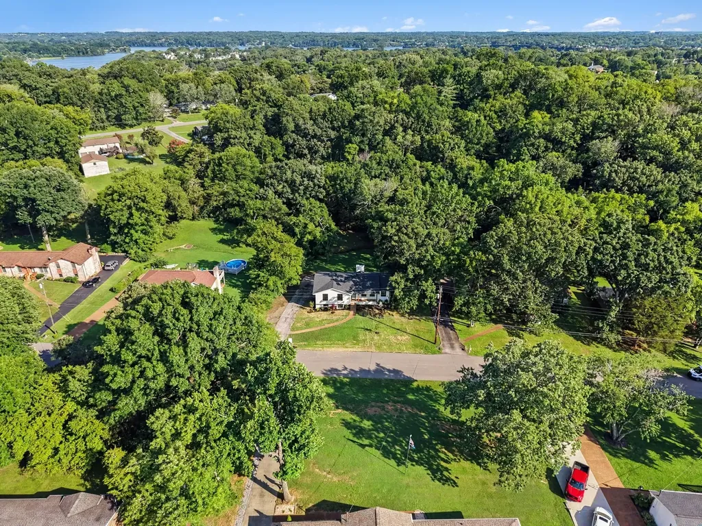 108 Airfloat Drive Hendersonville TN 37075