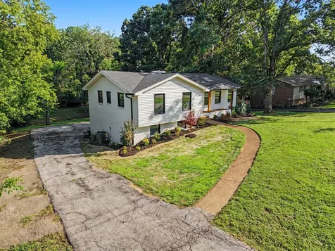 108 Airfloat Drive Hendersonville TN 37075