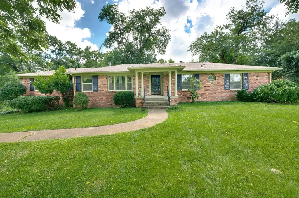 4422 Granny White Pike Nashville TN 37204