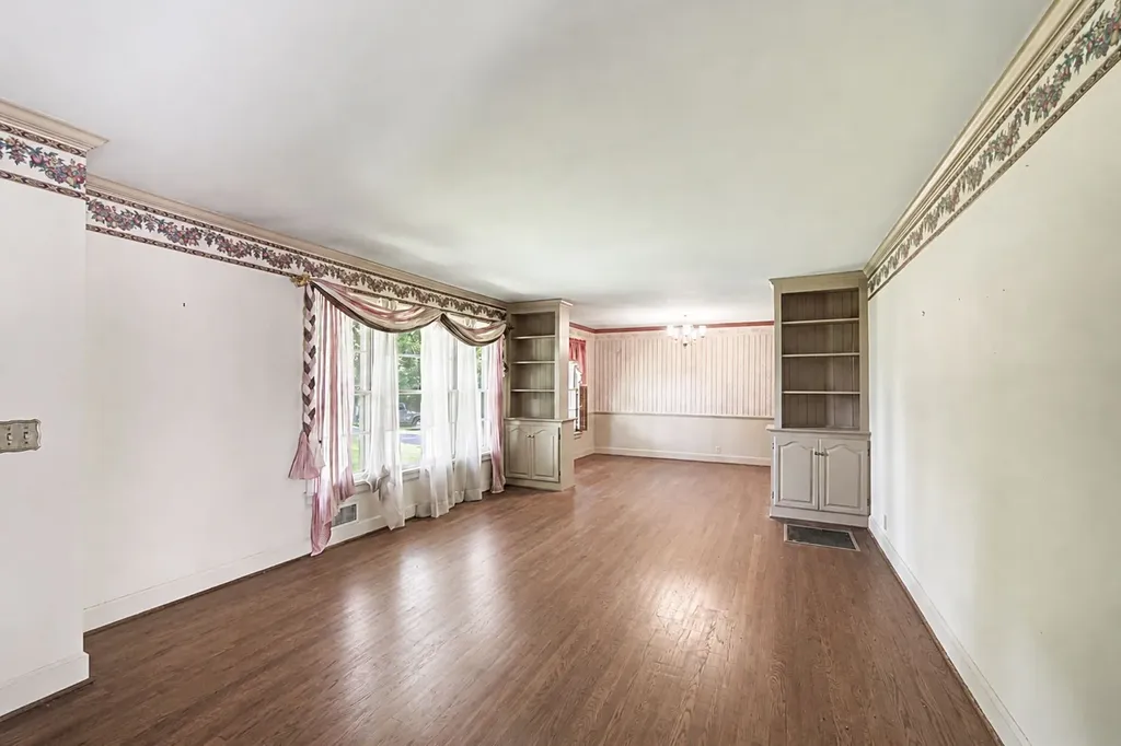 4422 Granny White Pike Nashville TN 37204