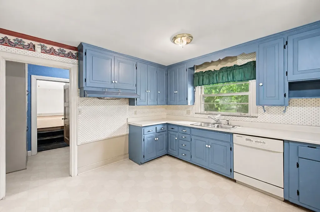 4422 Granny White Pike Nashville TN 37204