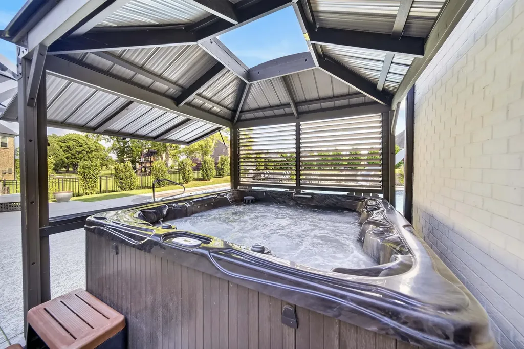 305 Fannis Circle Gallatin TN 37066