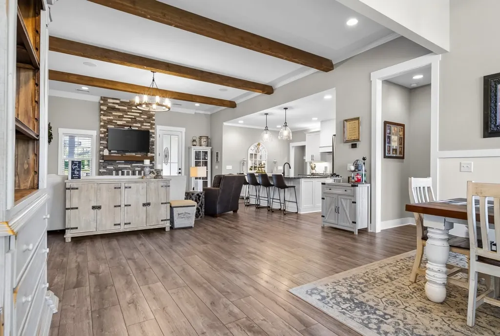 305 Fannis Circle Gallatin TN 37066