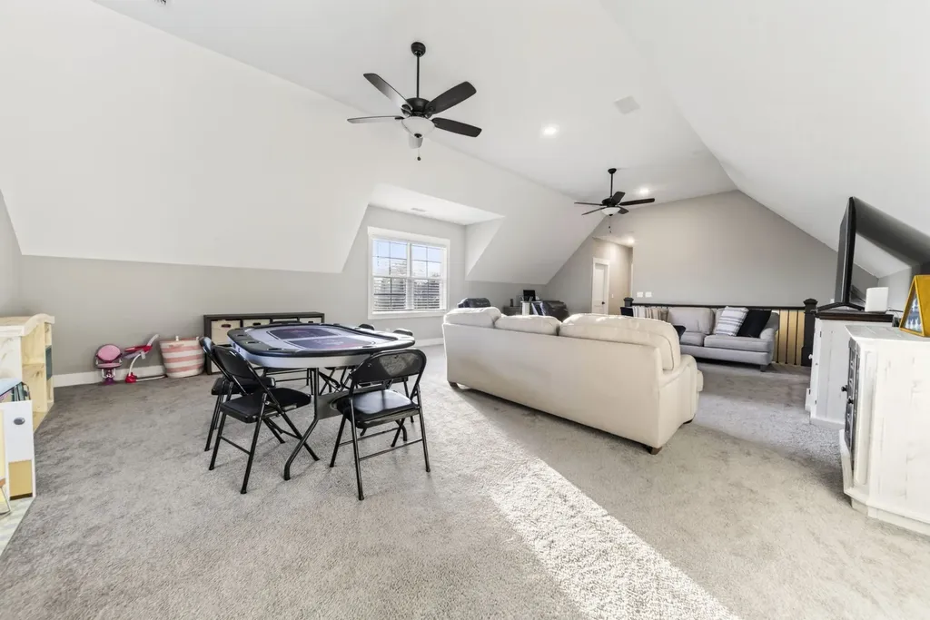 305 Fannis Circle Gallatin TN 37066