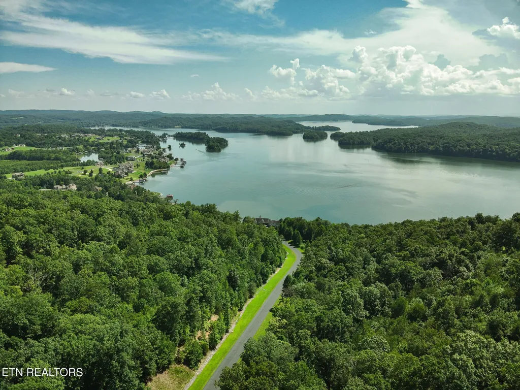 393 W Mountain Drive Rockwood TN 37854