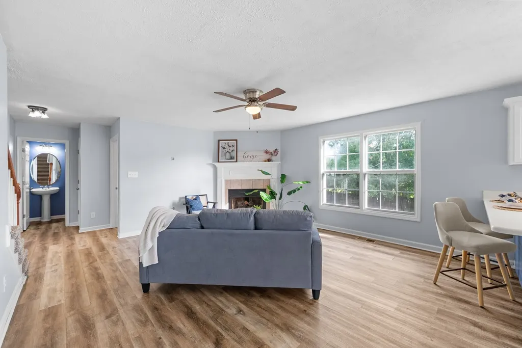 3368 Heatherwood Trace Clarksville TN 37040