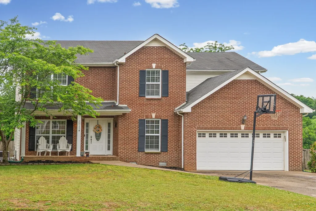 3368 Heatherwood Trace Clarksville TN 37040