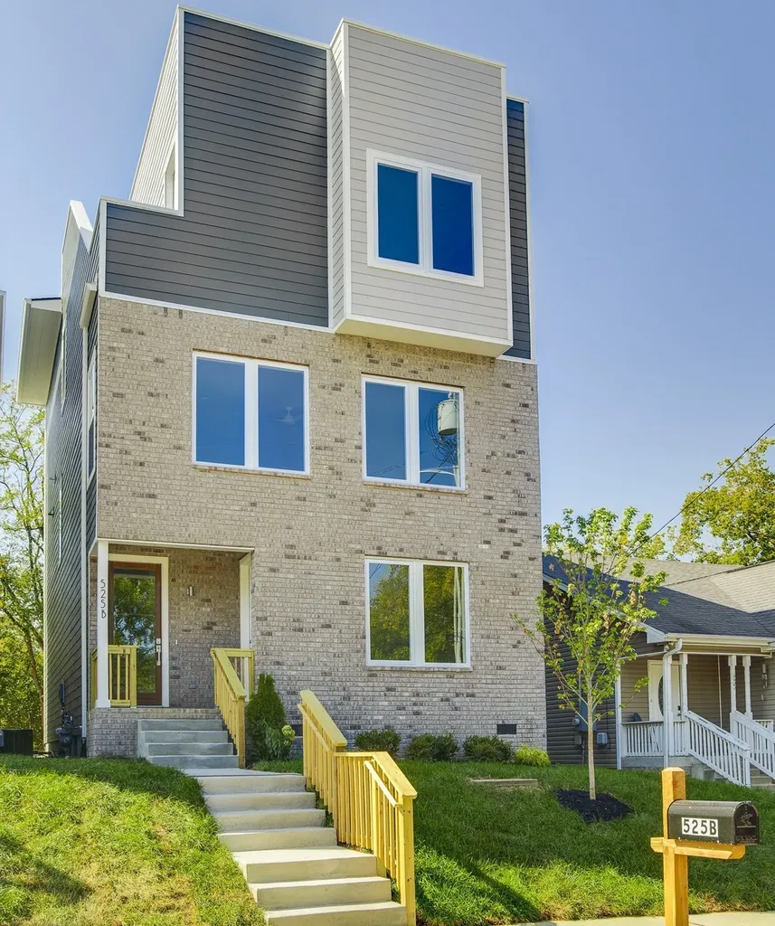 525B 31st Ave, N Nashville TN 37209