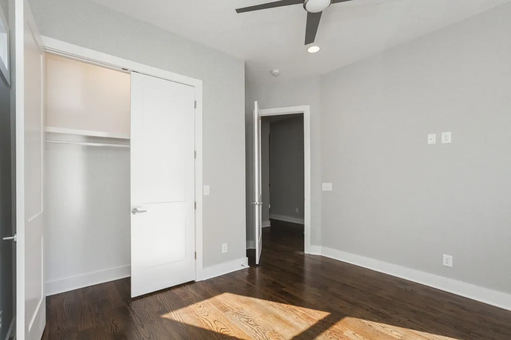 525B 31st Ave, N Nashville TN 37209