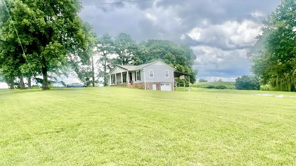 80 Gang Road Lawrenceburg TN 38464
