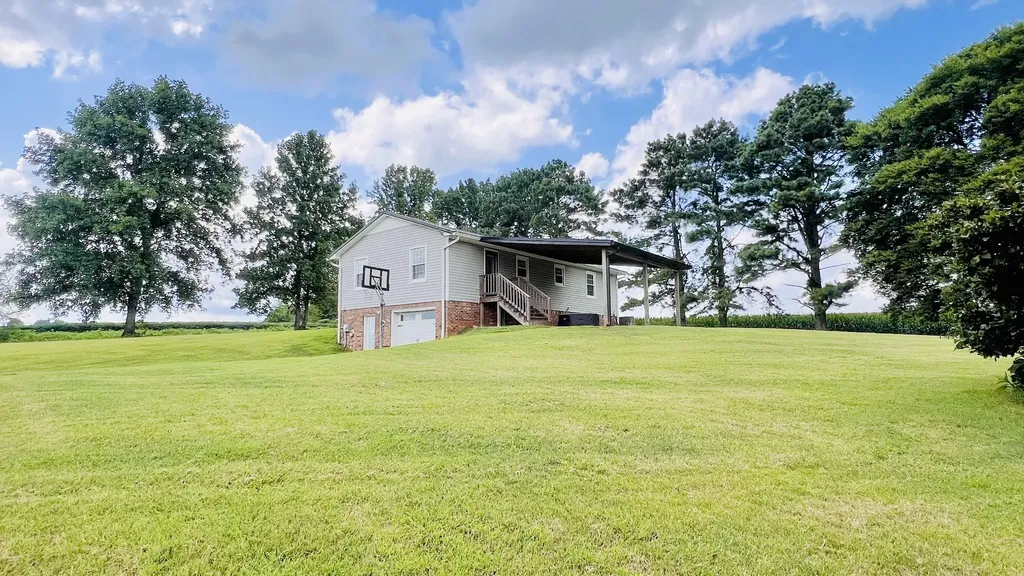 80 Gang Road Lawrenceburg TN 38464